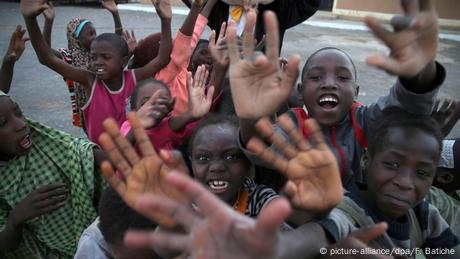 Algerien Migration (picture-alliance/dpa/F. Batiche)