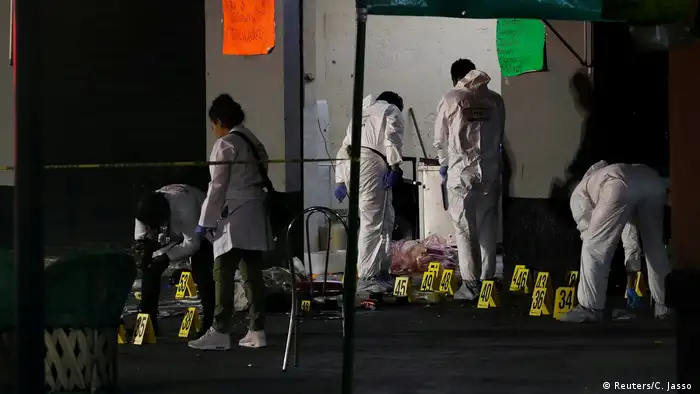 Tote nach Schießerei in Mexiko Stadt (Reuters/C. Jasso )