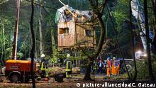 Policía detiene a activistas en desalojo de bosque de Hambach