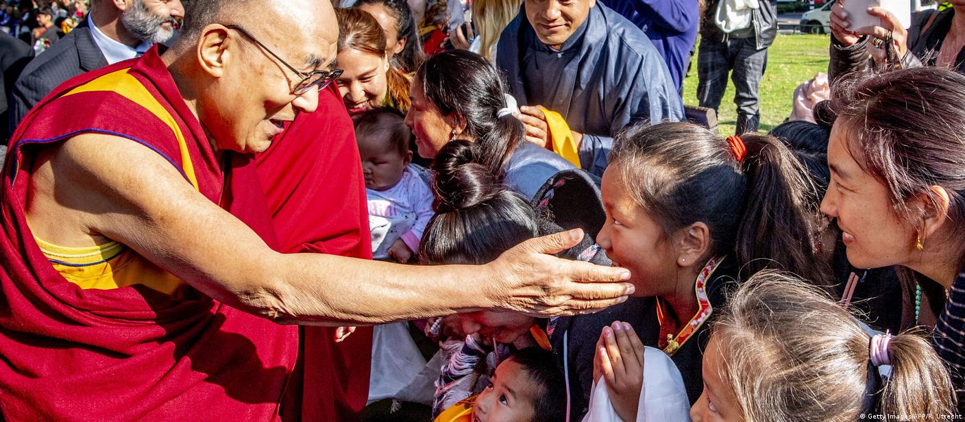 Dalai Lama decries Buddhist teachers' sex abuse â€“ DW â€“ 09/16/2018
