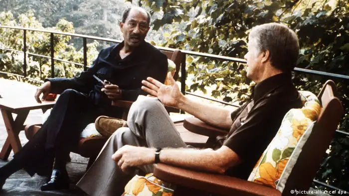 Camp David 1978 Ägypten - Israel Friedensverhandlungen Sadat Carter (picture-alliance/ dpa)