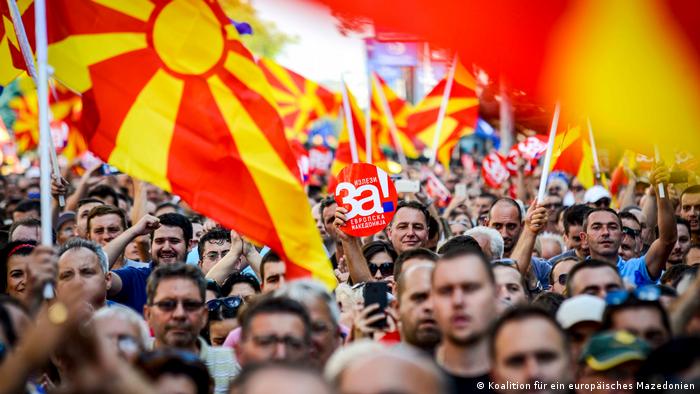 Marsch für ein europäisches Mazedonien in Skopje