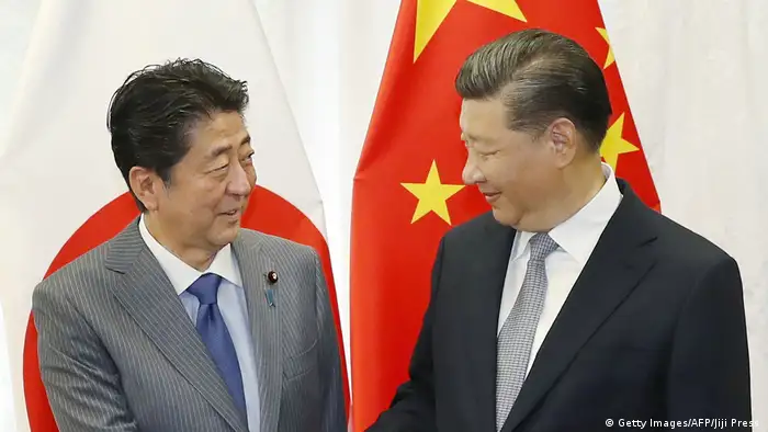 Russland Eastern Economic Forum Shinzo Abe und Xi Jinping