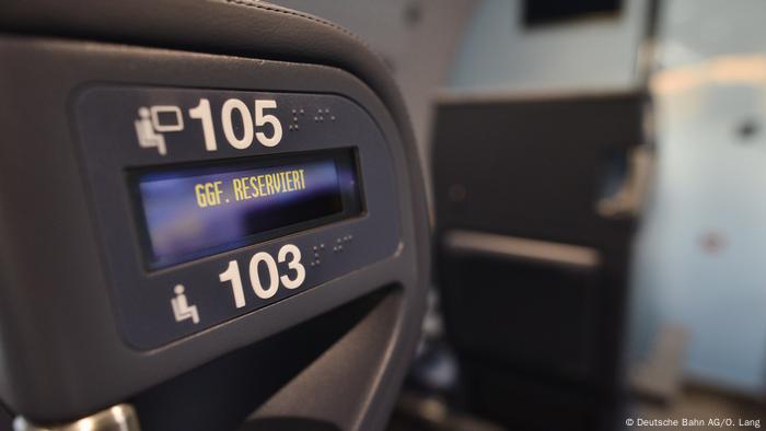 Reservation indicator in German train (Deutsche Bahn AG/O. Lang)