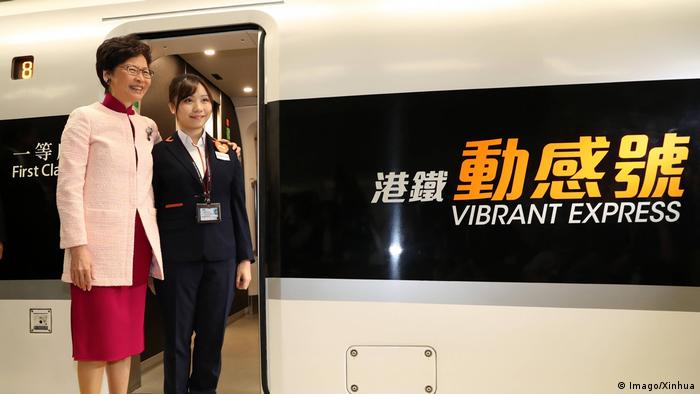 Eröffnung Hochgeschwindigkeits-Eisenbahn Hongkong und chinesischem Festland (Imago/Xinhua)