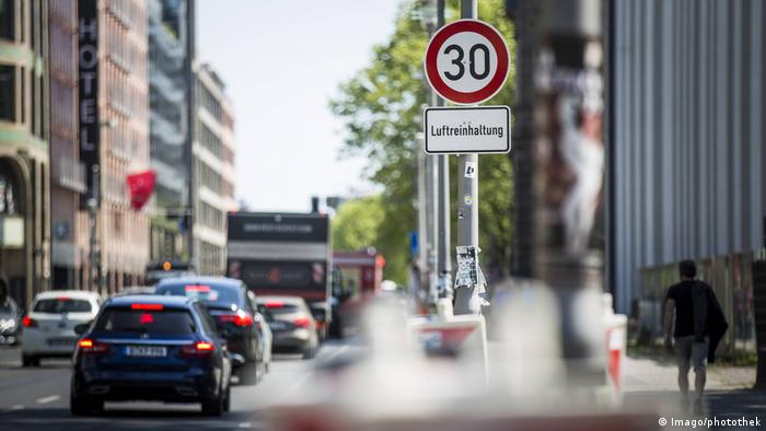 A diesel ban sign on a German street
