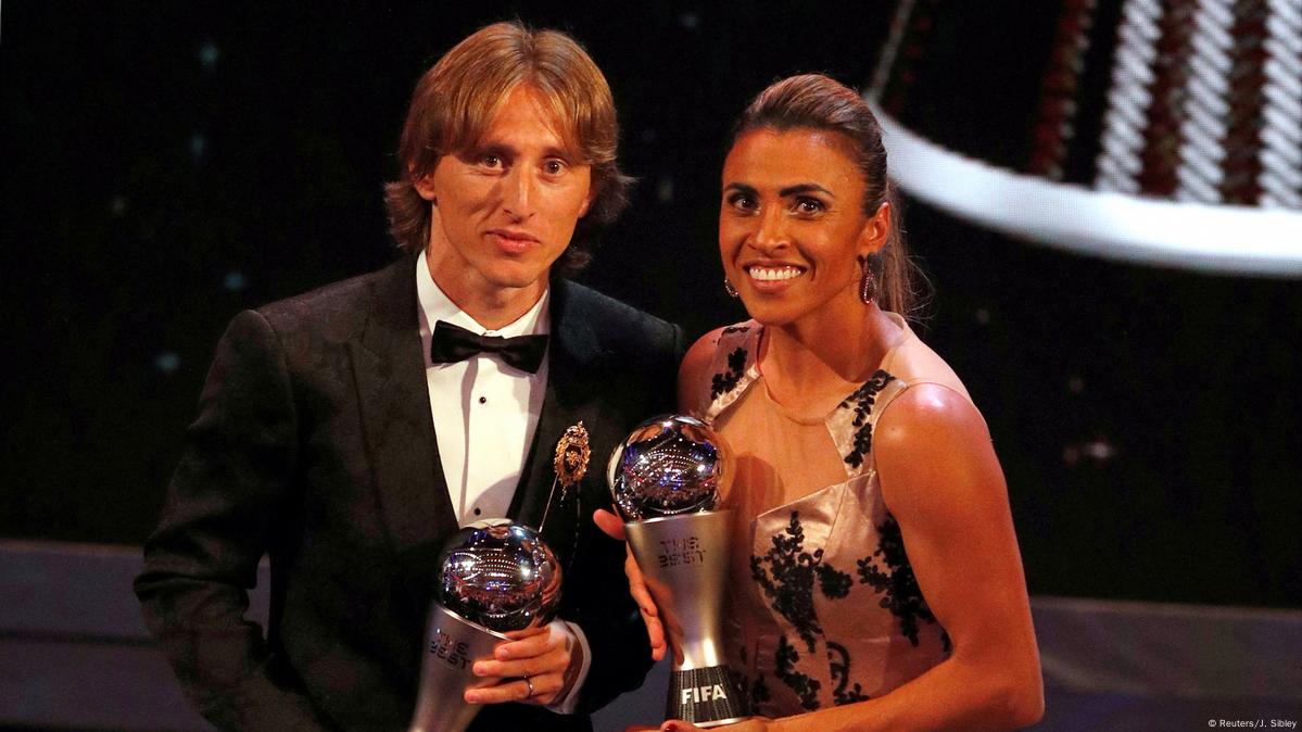 Parabéns para o craque croata Luka Modric!! Atual melhor jogador