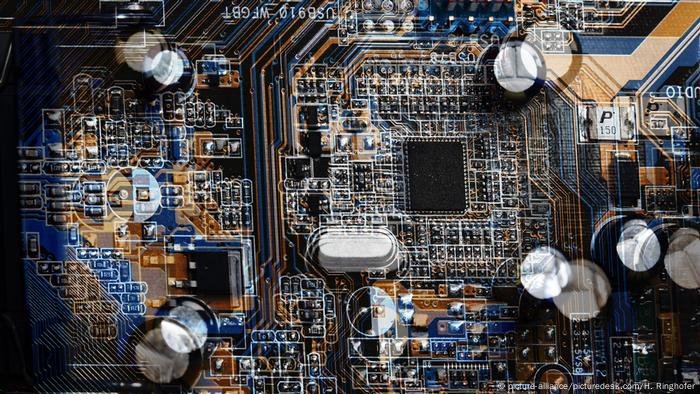 Computer hardware Cyberkrieg Symbolbild Computer hardware Cyberkrieg Symbolbild