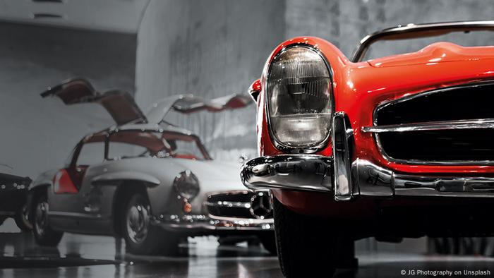 Deutschland Stuttgart - Oldtimer im Mercedes-Benz Museum