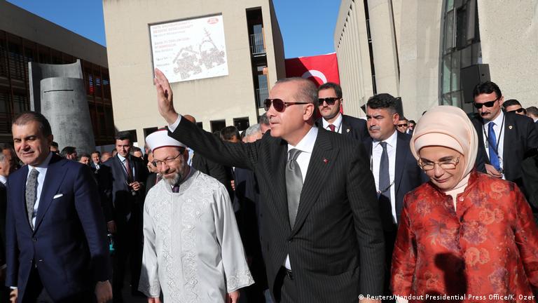 Köln Merkez Camii’nin açılışına giden Recep Tayyip Erdoğan