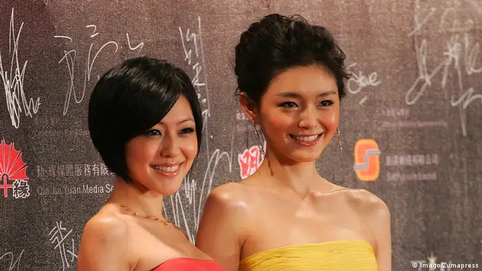 China Schauspielerinnen Geschwister Barbie Hsu & Dee Hsu ( Hsu Hsi Ti) (Imago/Zumapress)