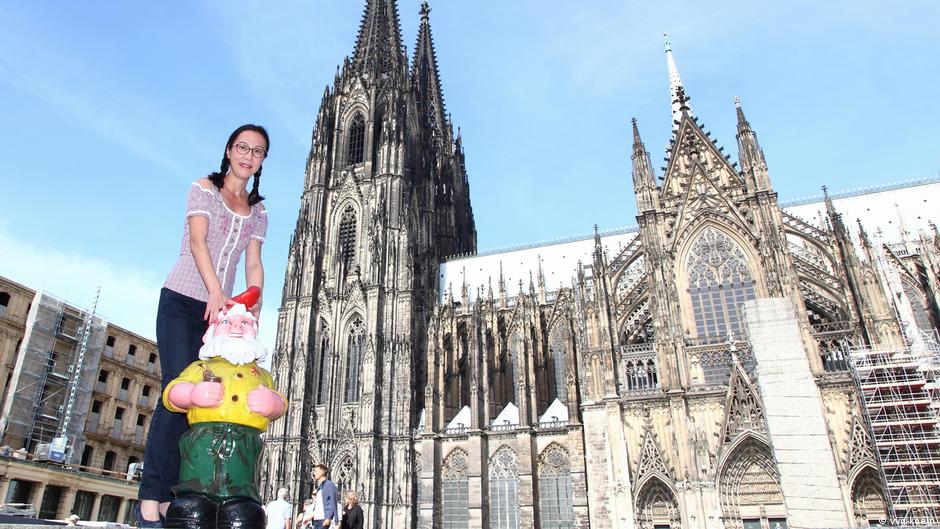 Deutschsein Ist Kein Zuckerschlecken Auf Nach Koln Deutschland Dw 22 02 2019