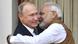 Indien Russland Narendra Modi umarmt Vladimir Putin Indien Russland Narendra Modi umarmt Vladimir Putin