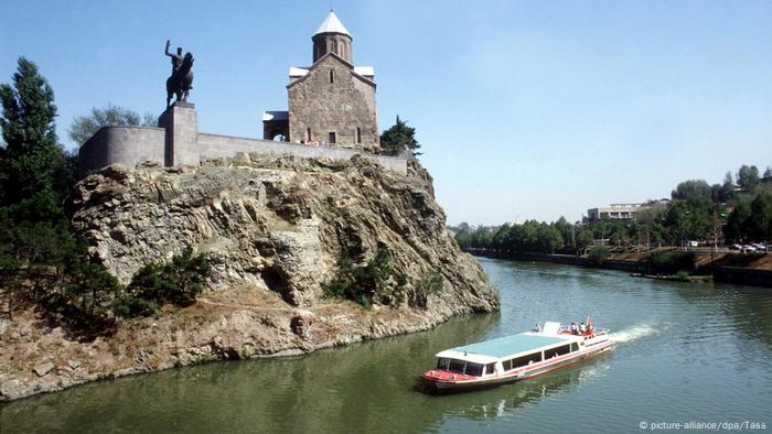 The Metechi church on a rock on the bank of the Kura in Tbilisi in Georgia.