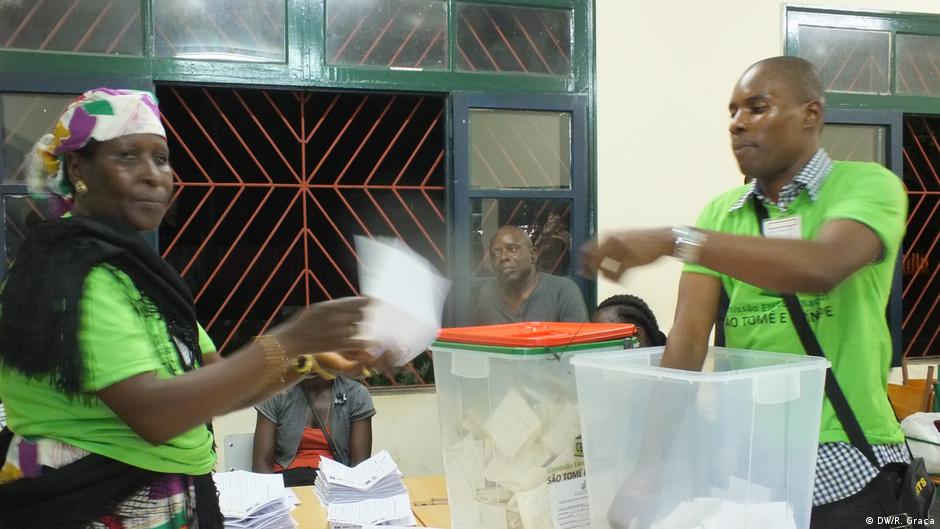 Eleições em STP: Tribunal Constitucional volta a exigir recontagem de votos | São Tomé e Príncipe | DW - Vimarsana News