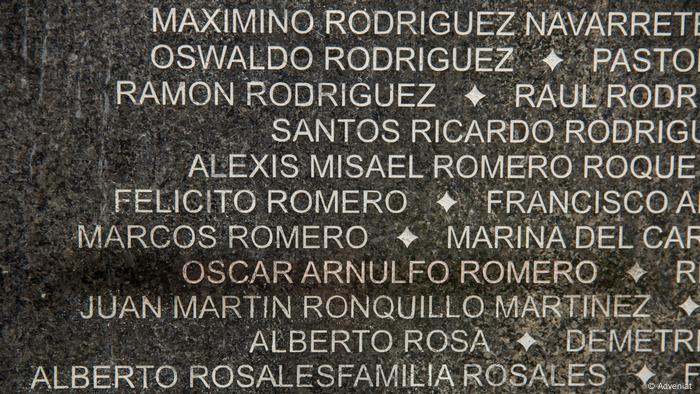 Romero representa a las 70.000 víctimas de la guerra civil salvadoreña. 