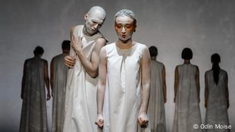 Theaterstück Tinuturi Joase | Nationaltheater Iasi in Rumänien