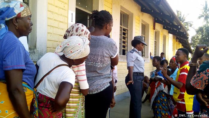 Lokalwahlen in Mosambik - Wahl in Inhambane ( DW/L. da Conceição)