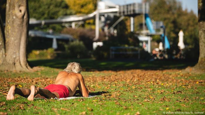 Wild Public Pics From Germany