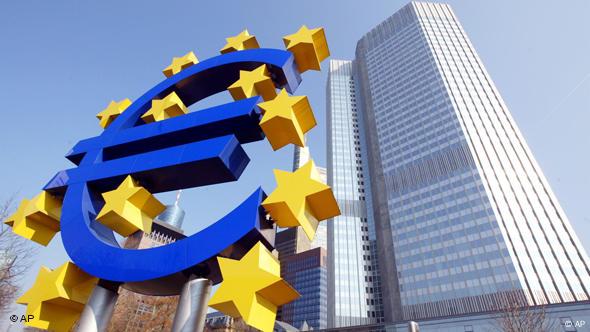 Первой резиденцией ЕЦБ во Франкфурте стала Евробашня.