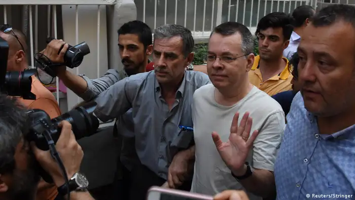 Archivbild: Türkei Izmir - US Pastor Andrew Brunson aus Gefängnis entlassen
