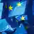 Brüssel EU-Flaggen vor Kommissions-Gebäude