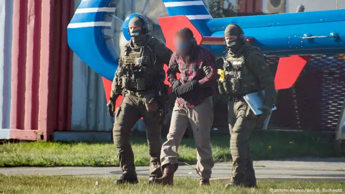 Abschiebung von Terror-Helfer Mounir El Motassadeq
