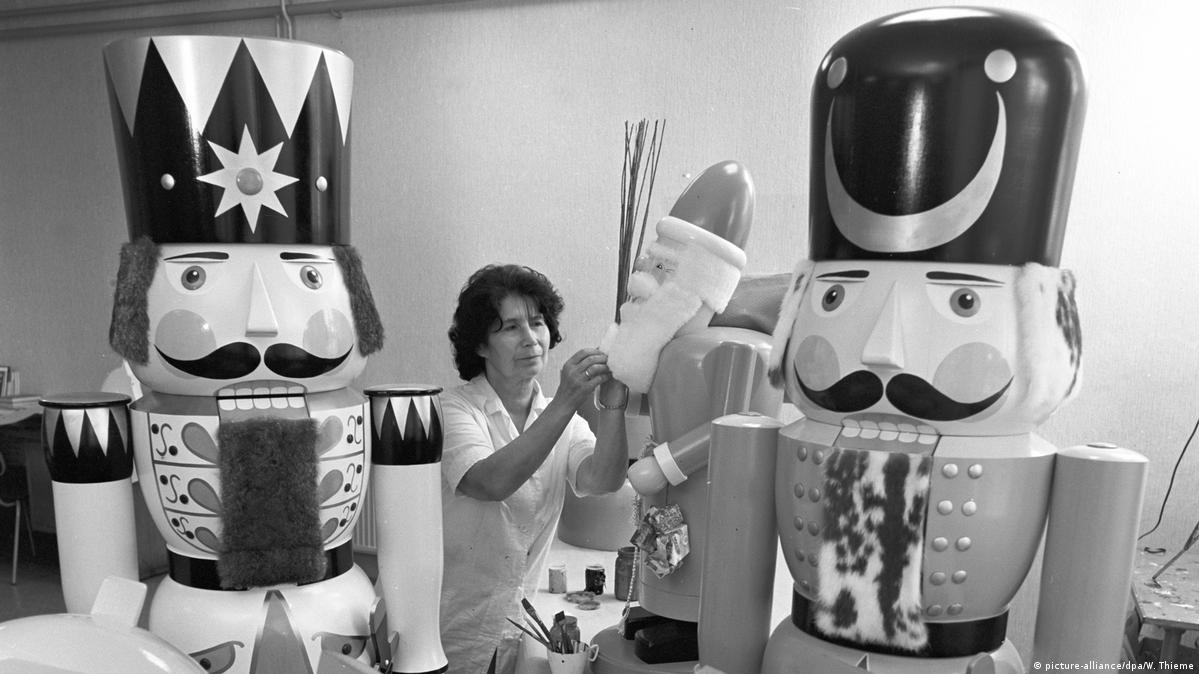 A brief history of the nutcracker doll DW 12/01/2021