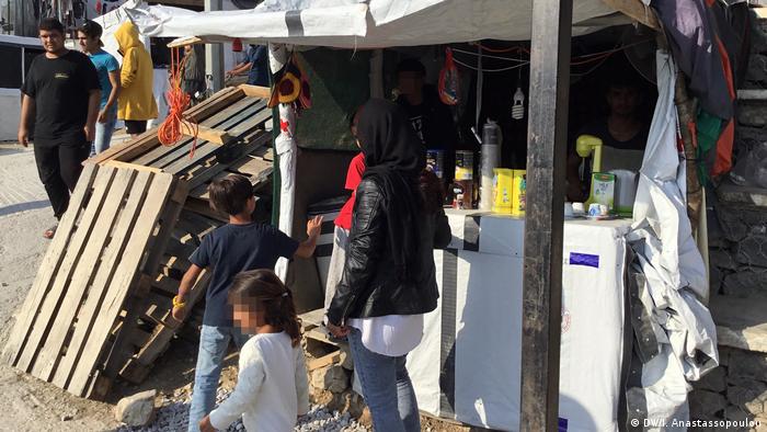 Griechenland Flüchtlingslager Moria auf Lesbos | kleine Geschäfte