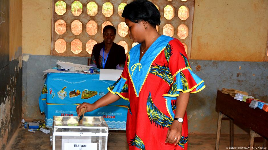 Présidentielle au Cameroun : mobiliser les femmes et les jeunes