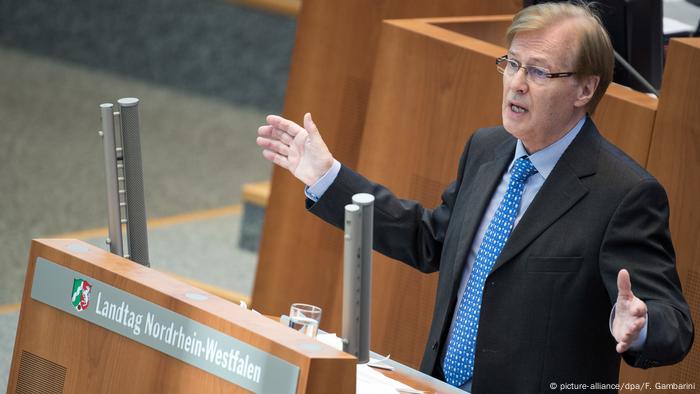 Deutschland Peter Biesenbach NRW Justizminister