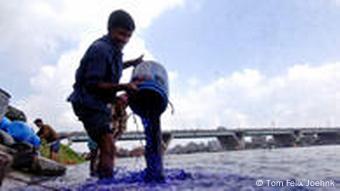 Blauer Fluss (Foto: Tom Felix Joehnk)