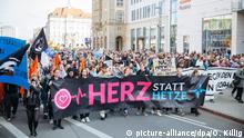 У Дрездені проходять кількатисячні акції ксенофобського руху та його противників