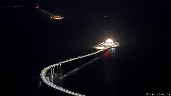 China Eröffnung Hongkong-Zhuhai-Macau-Brücke (Reuters/Bobby Yip)