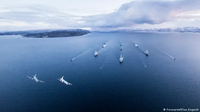 Ships participate in an exercise in Norway in November 2015 (Forsvaret/Elias Engevik)