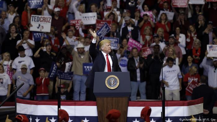USA, Houston: Donald Trump bei einer Wahl-Veranstaltung