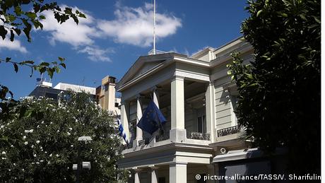 Σε τροχιά σύγκλισης ο Ερντογάν ενόψει διερευνητικών