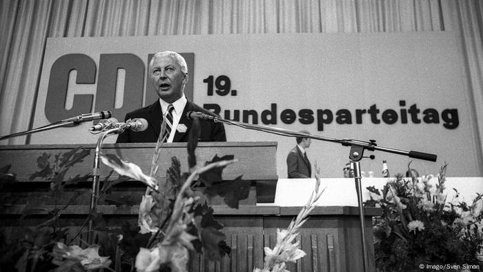  Kurt Georg Kiesinger.