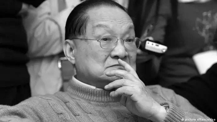 Chinesischer Autor Jin Yong gestorben