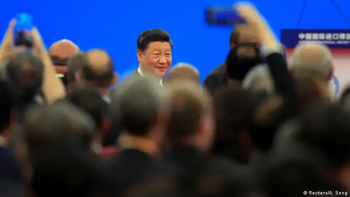 China Xi Jinping verspricht weitere wirtschaftliche Öffnung seines Landes
