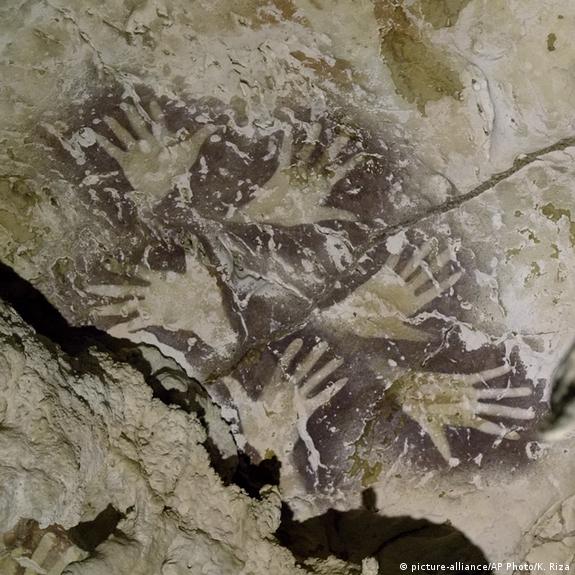 Oldest known cave art found in Borneo – DW – 11/08/2018