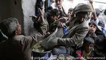 مسؤولون أمميون يطالبون واشنطن بالتراجع عن قرارها حول الحوثيين