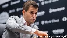 Wieder Remis: Weltmeister Carlsen ohne Rezept gegen Caruana