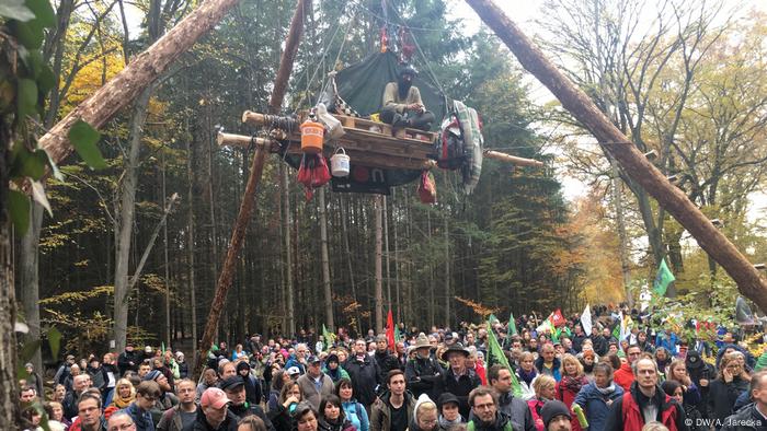 Protest action in the Hambakh forest against cutting down trees