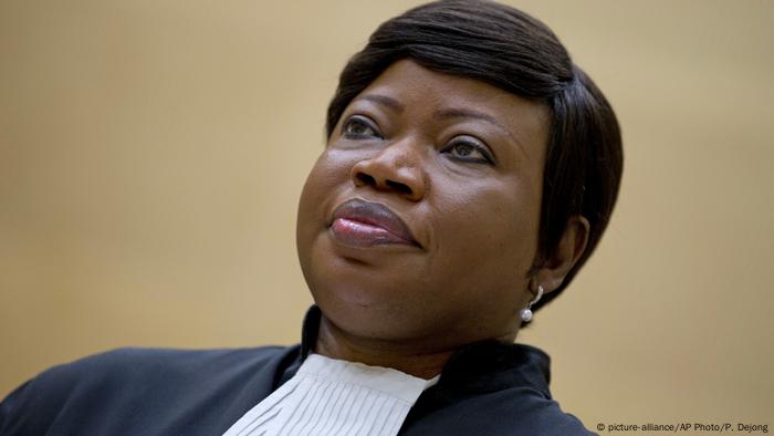 Niederlande Chefanklägerin beim Internationalen Strafgerichtshof in Den Haag | Fatou Bensouda (picture-alliance/AP Photo/P. Dejong)