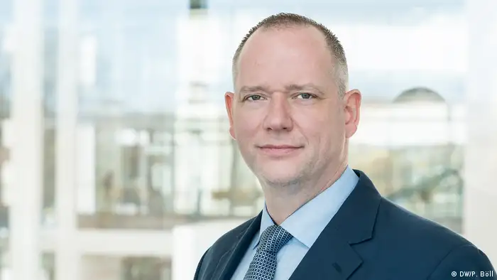 Carsten von Nahmen became Head of DW Akademie in September 2018.