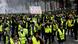 Crowd of 'yellow vest' protesters (Imago/V. Isore) Crowd of 'yellow vest' protesters (Imago/V. Isore)