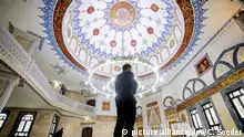 سياسيون ألمان بارزون يطالبون بإنشاء سجل مراقبة في المساجد