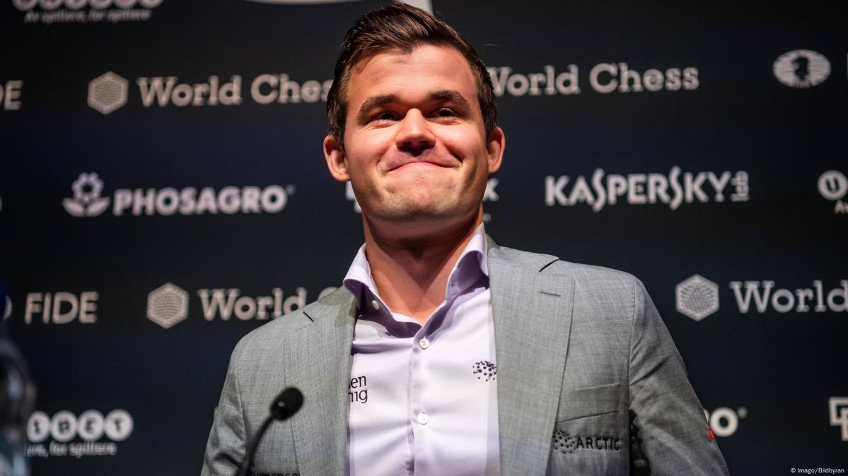 World Chess Championship: Magnus Carlsen retains title – DW – 11