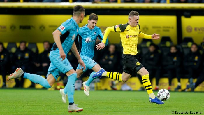 1. Bundesliga | Borussia Dortmund v SC Freiburg (Reuters/L. Kuegeler)